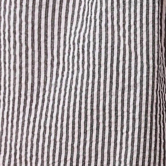 NWOT Striped Ruffle Hem Shorts - Picture 5 of 5